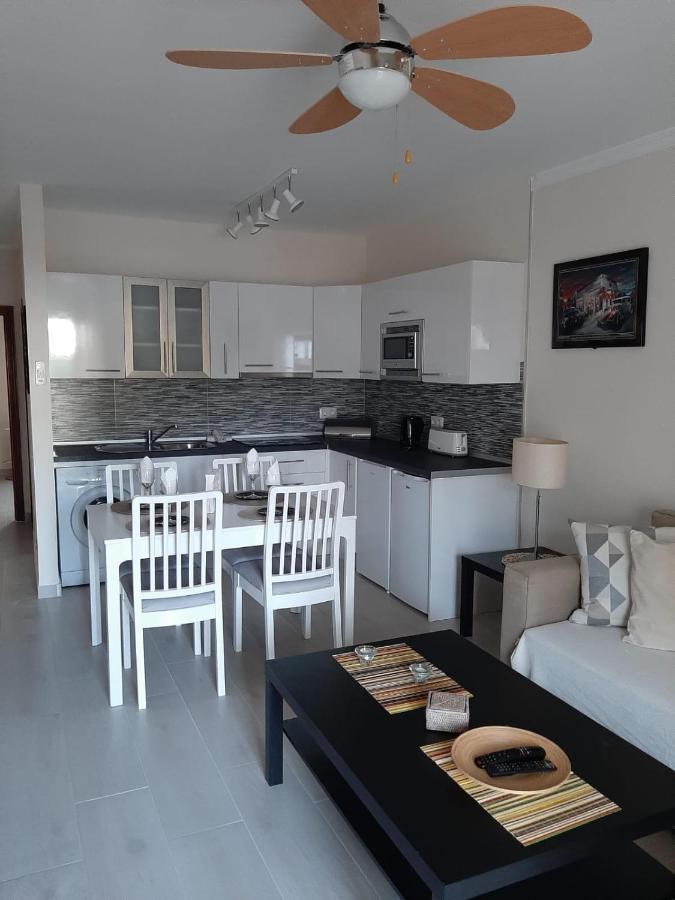 Casa Anna. Pool And Next To The Beach Puerto del Carmen  Luaran gambar