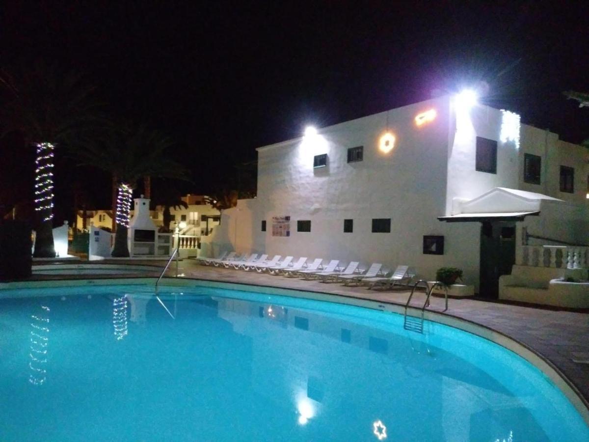 Casa Anna. Pool And Next To The Beach Puerto del Carmen  Luaran gambar
